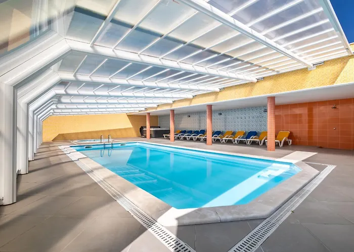 Hotel Colmeia Monte Real Foto