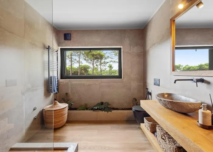 Villa Olive - Design Retreat By The Lagoon Vau  photo