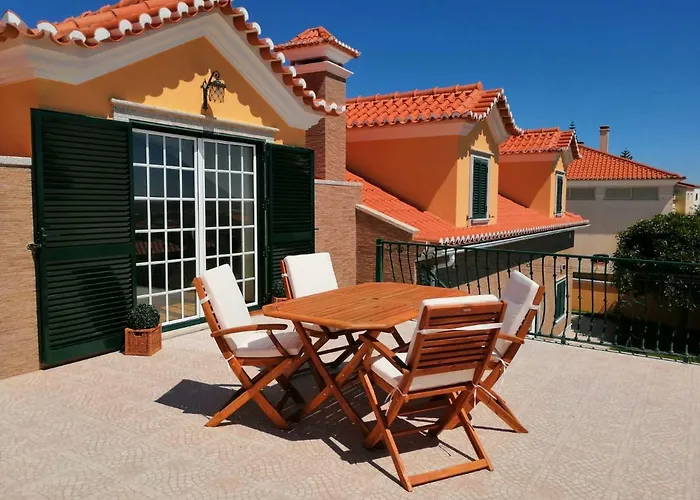 D'Yellow House - Beach And Countryside Carqueja photo
